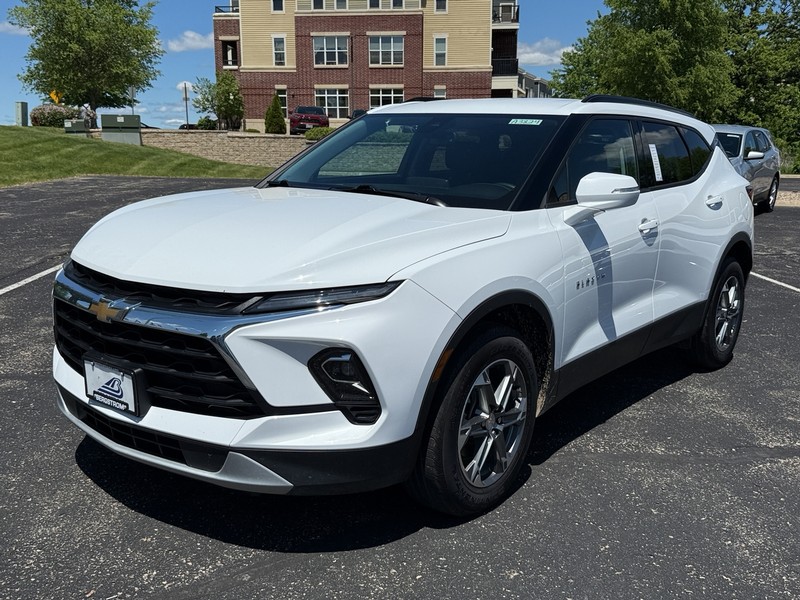 Chevrolet Blazer Vehicle Image 08