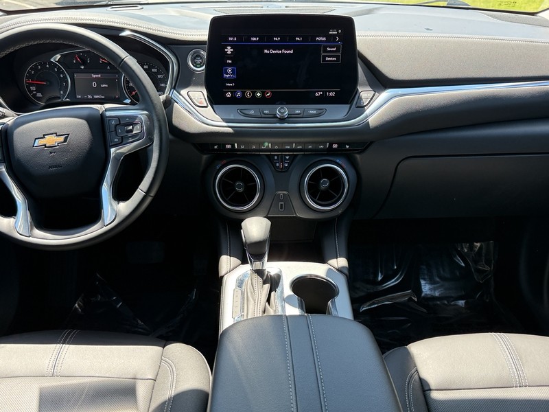 Chevrolet Blazer Vehicle Image 11