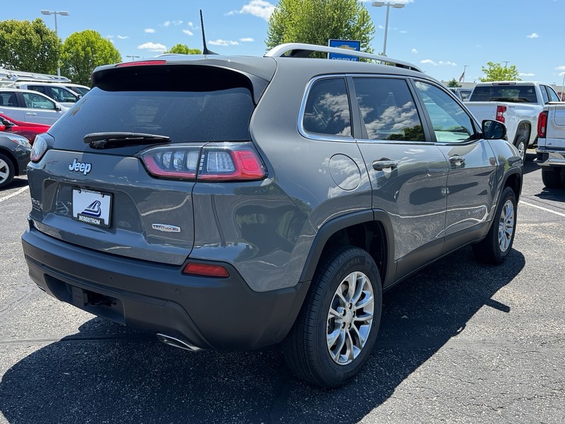 Jeep Cherokee Vehicle Image 03