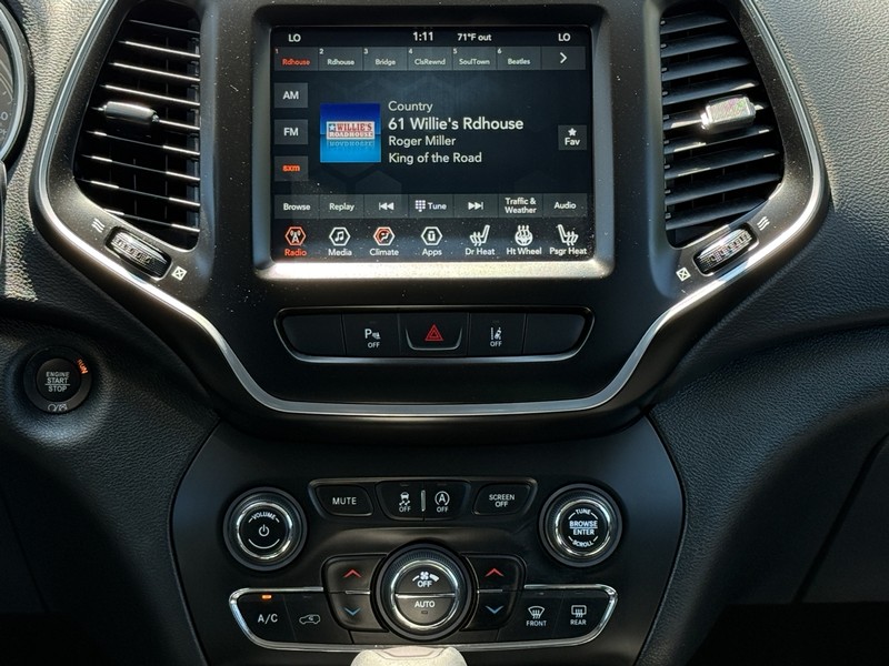 Jeep Cherokee Vehicle Image 12