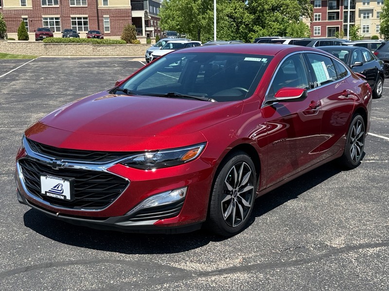 Chevrolet Malibu Vehicle Image 08