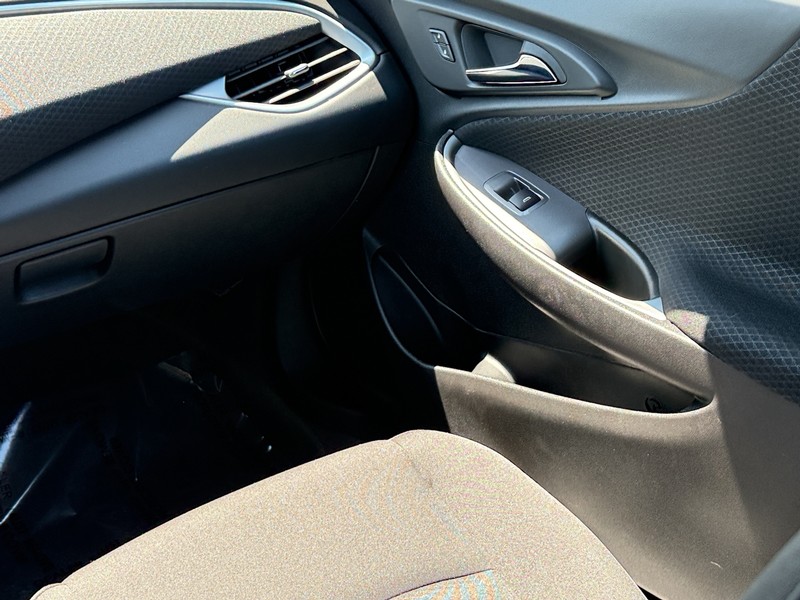Chevrolet Malibu Vehicle Image 15