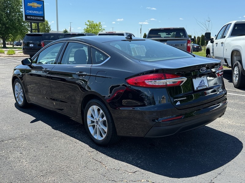 Ford Fusion Vehicle Image 06
