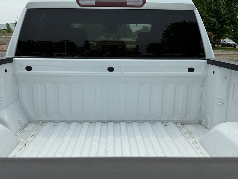 Chevrolet Silverado 1500 Vehicle Image 05