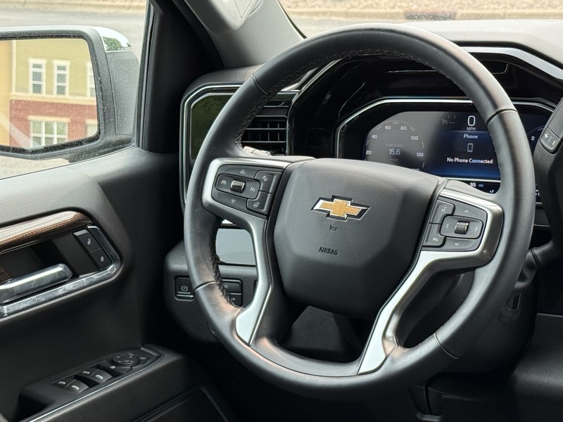 Chevrolet Silverado 1500 Vehicle Image 13