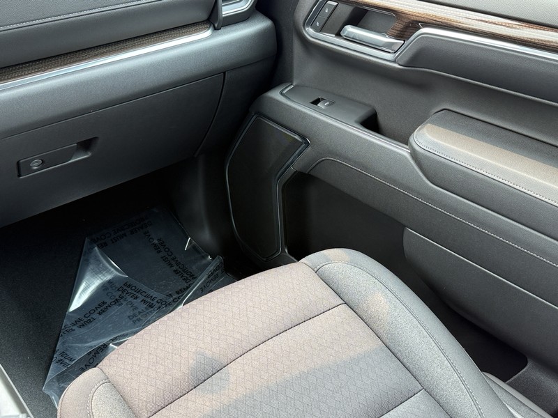 Chevrolet Silverado 1500 Vehicle Image 14