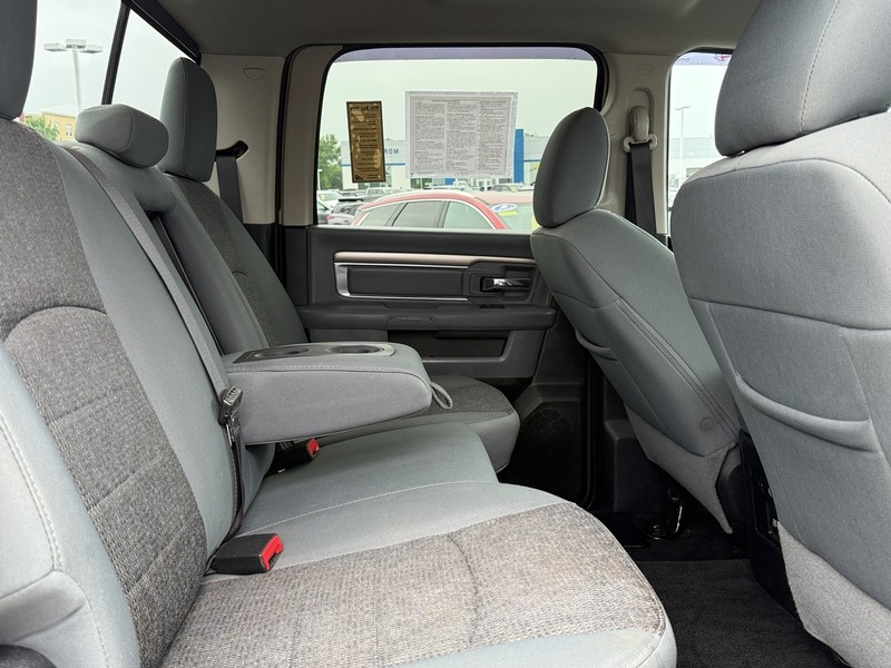 Ram 1500 Vehicle Image 09