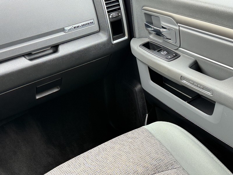 Ram 1500 Vehicle Image 14