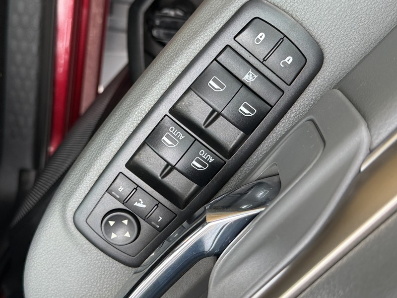 Ram 1500 Vehicle Image 20
