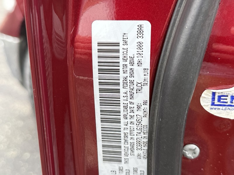 Ram 1500 Vehicle Image 22