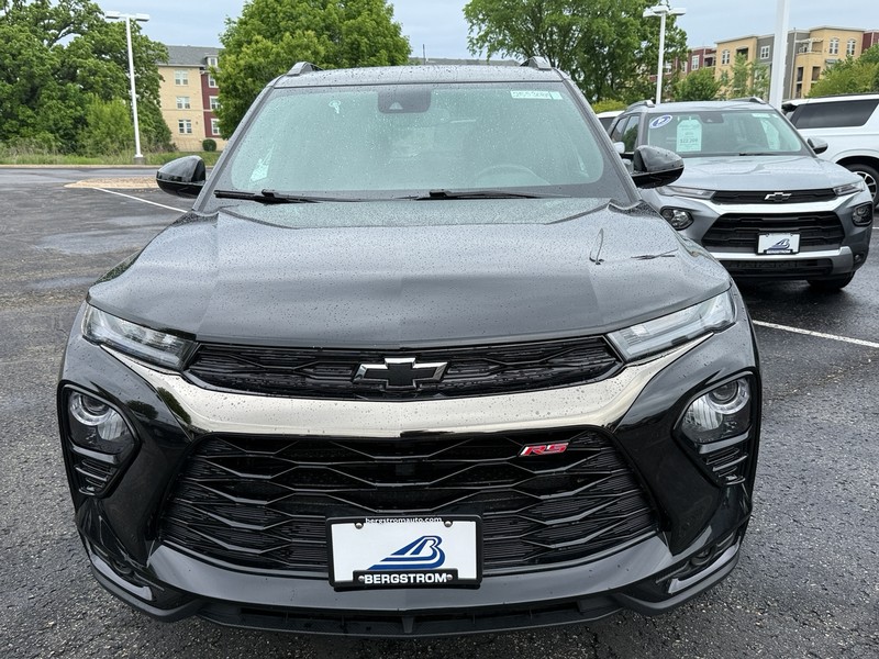 Chevrolet Trailblazer Vehicle Image 09
