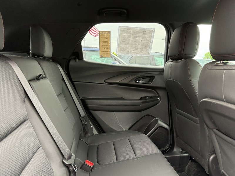 Chevrolet Trailblazer Vehicle Image 10