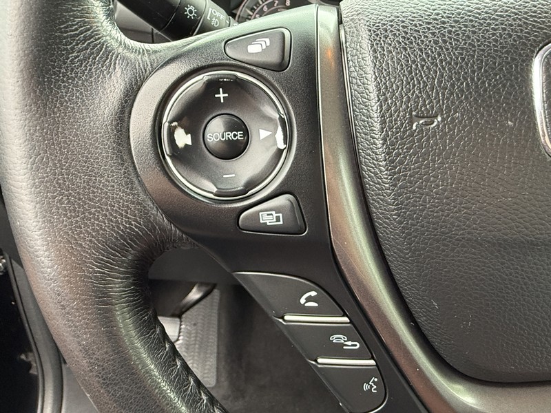 Honda Pilot Vehicle Image 16