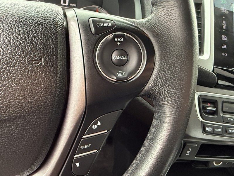 Honda Pilot Vehicle Image 17