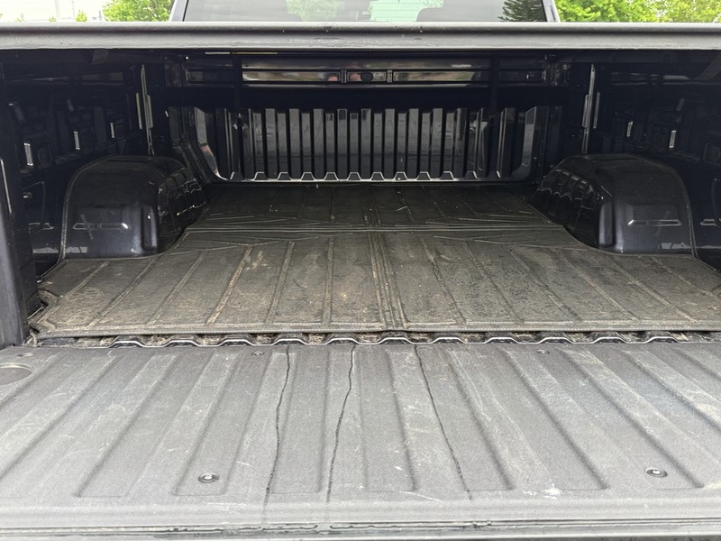 Chevrolet Silverado 1500 Vehicle Image 05