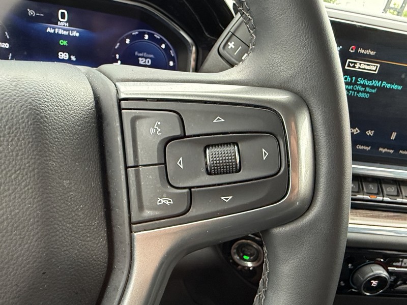 Chevrolet Silverado 1500 Vehicle Image 16