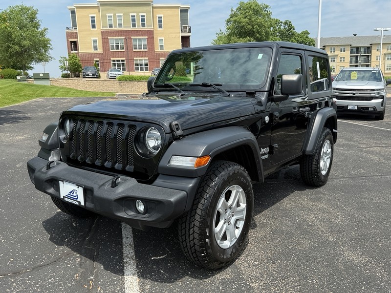 Jeep Wrangler Vehicle Image 07