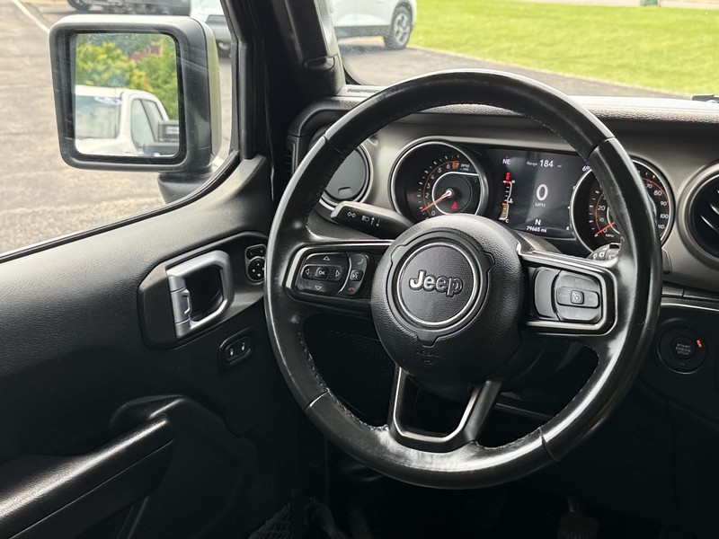Jeep Wrangler Vehicle Image 13
