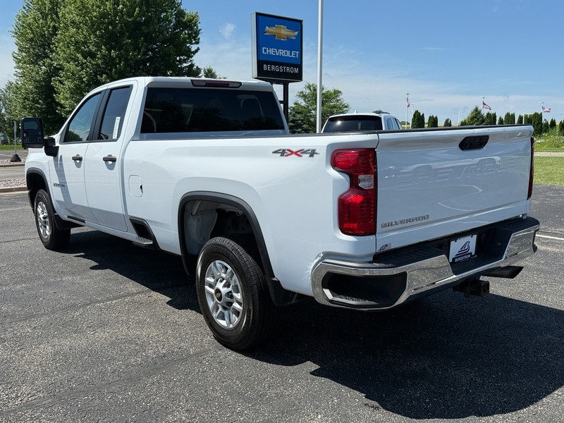 Chevrolet Silverado 2500HD Vehicle Image 06