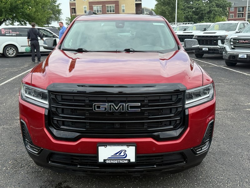 GMC Acadia Vehicle Image 09