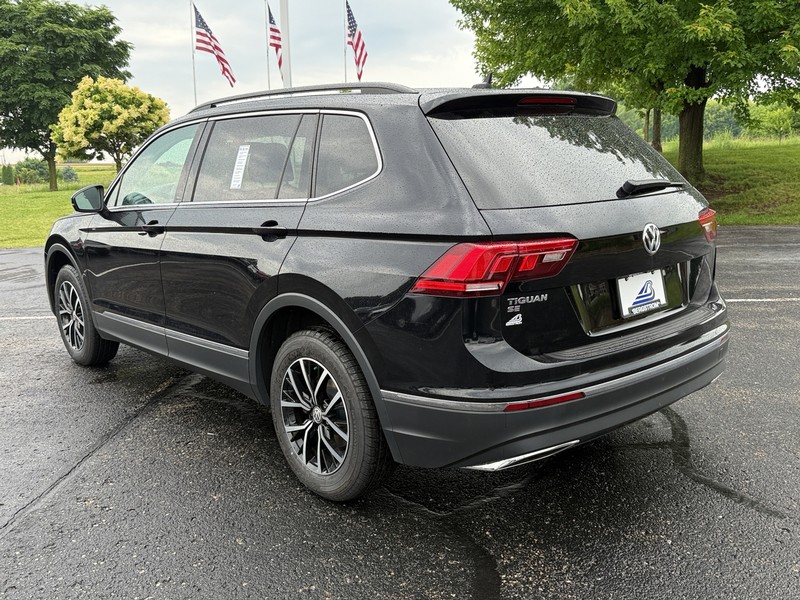 Volkswagen Tiguan Vehicle Image 05