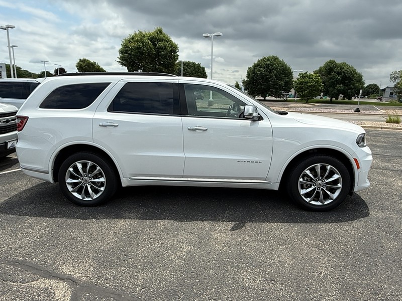 Dodge Durango Vehicle Image 02