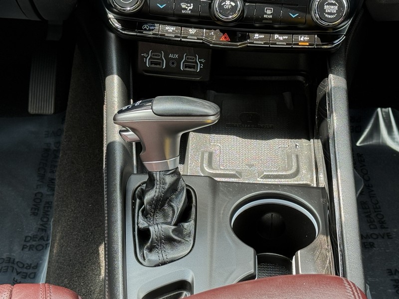 Dodge Durango Vehicle Image 14