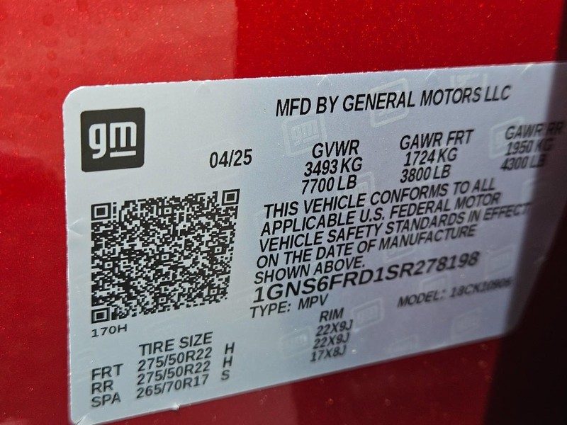 Chevrolet Suburban Vehicle Image 24