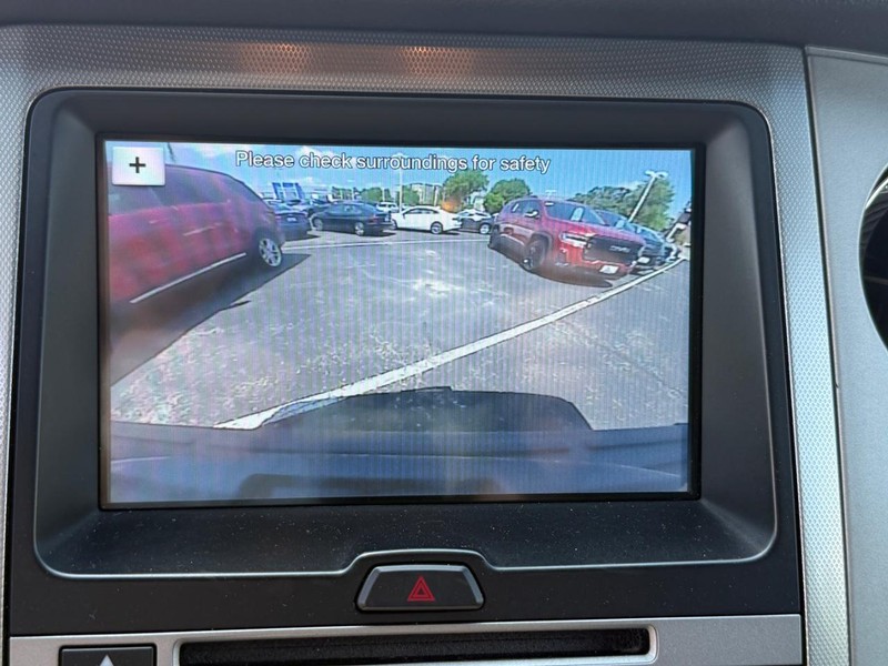 Ford Expedition Vehicle Image 18