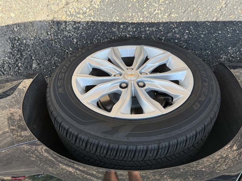 Chevrolet Malibu Vehicle Image 07