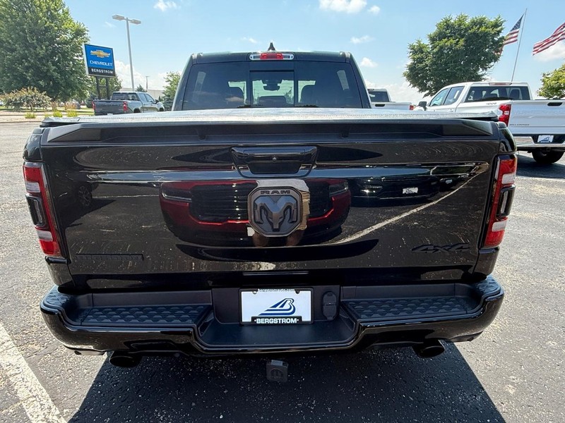 Ram 1500 Vehicle Image 04