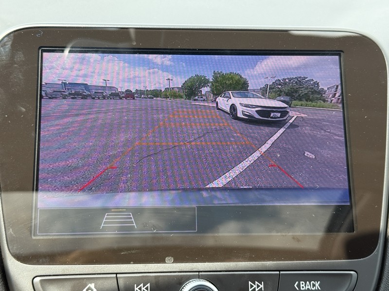 Chevrolet Malibu Vehicle Image 19