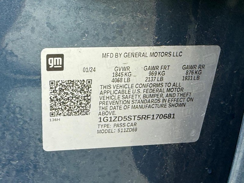 Chevrolet Malibu Vehicle Image 22