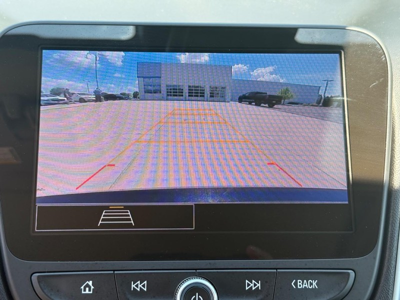 Chevrolet Malibu Vehicle Image 19