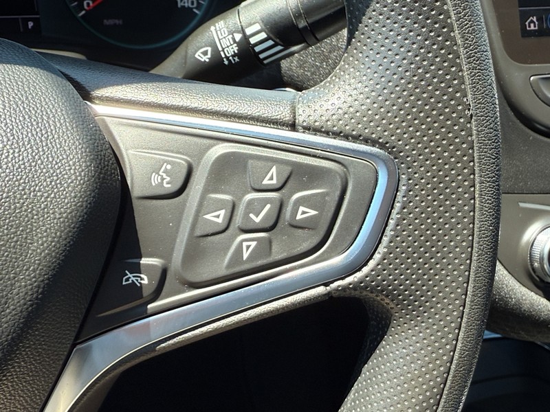 Chevrolet Malibu Vehicle Image 31