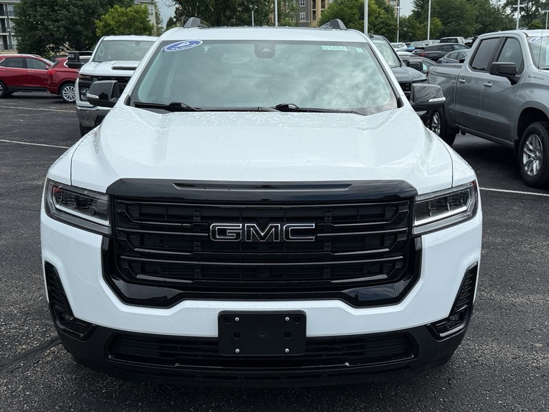 GMC Acadia Vehicle Image 09