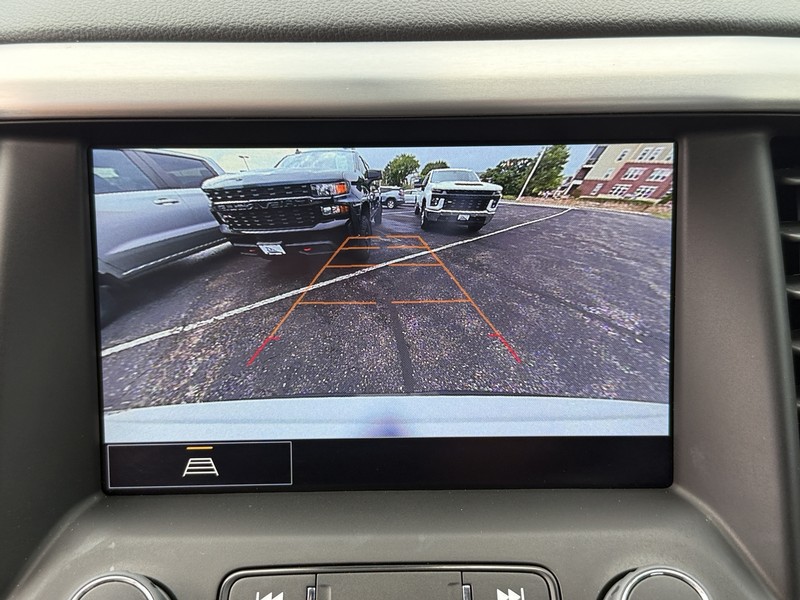 GMC Acadia Vehicle Image 20