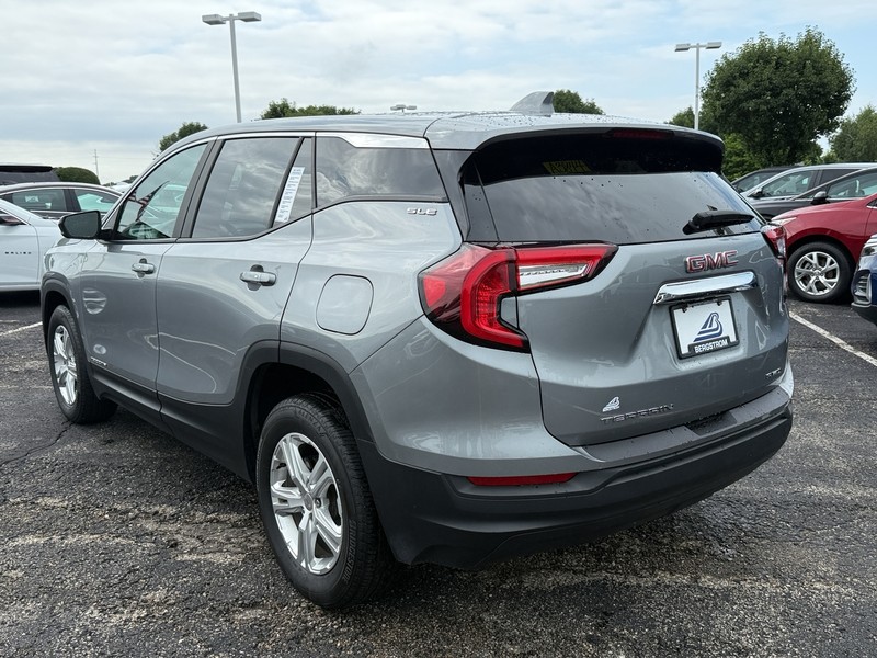 GMC Terrain Vehicle Image 06
