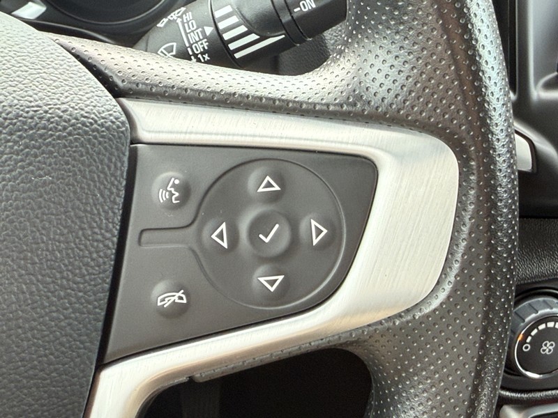 GMC Terrain Vehicle Image 17