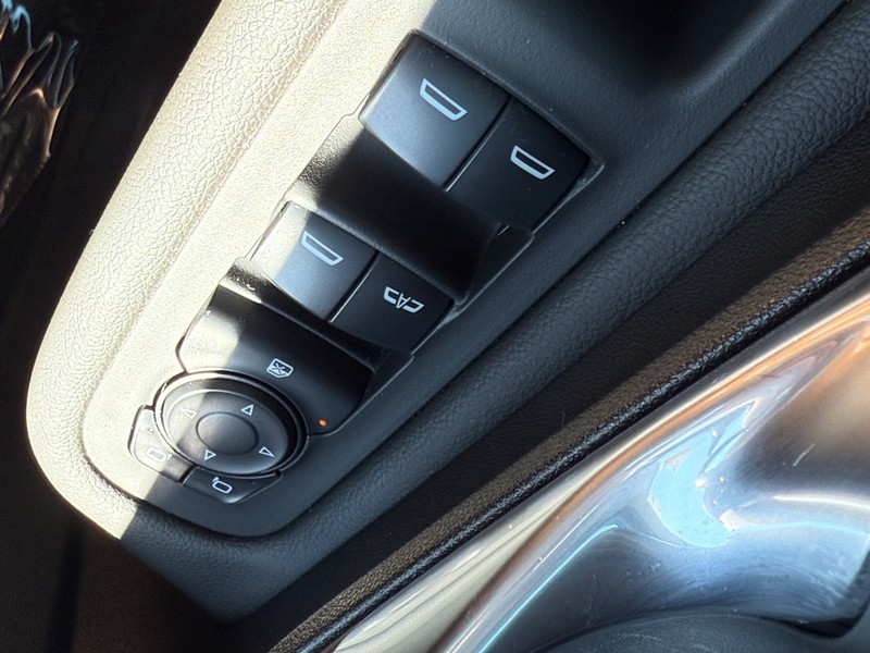 GMC Terrain Vehicle Image 19
