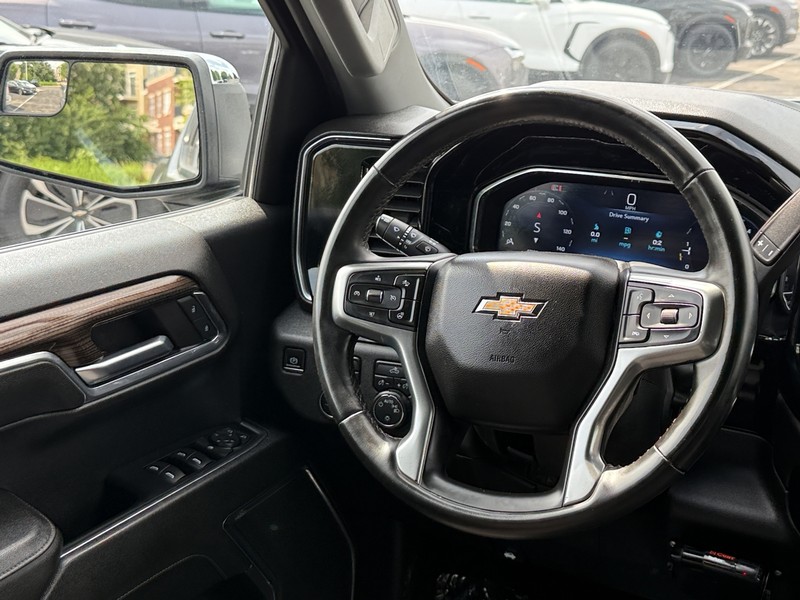 Chevrolet Silverado 1500 Vehicle Image 13