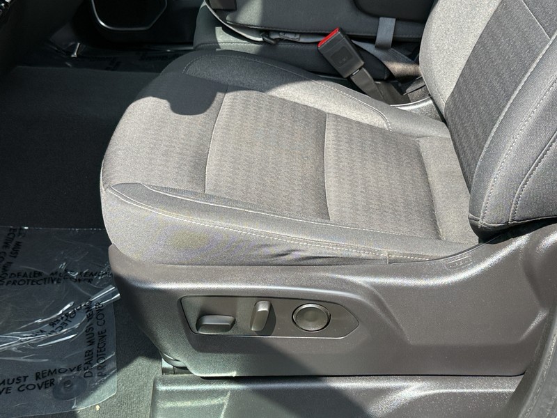 Chevrolet Silverado 1500 Vehicle Image 22