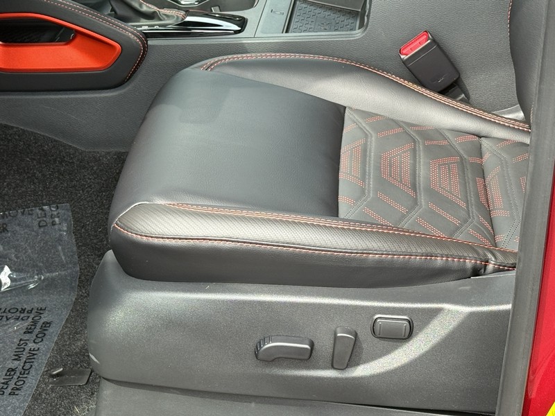 Nissan Frontier Vehicle Image 23