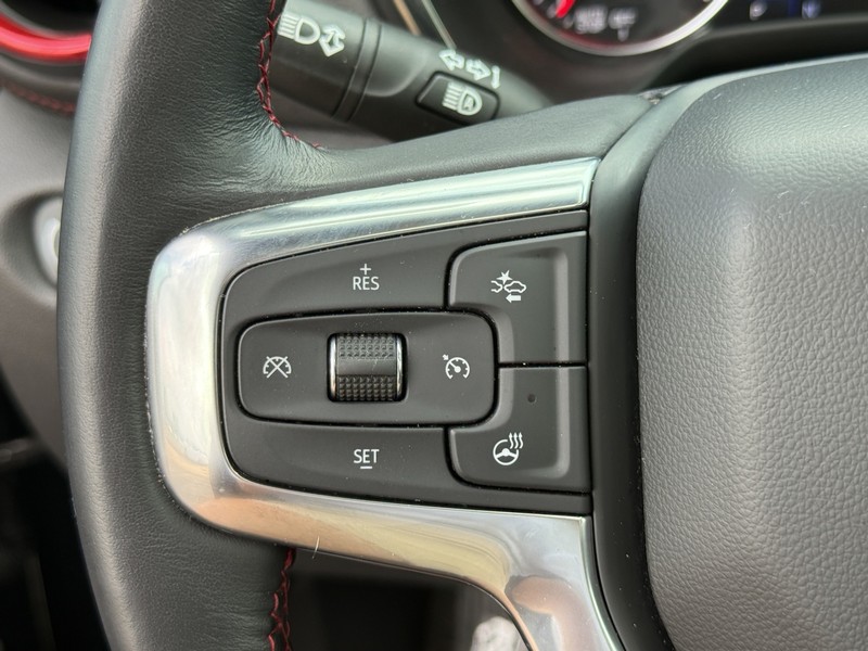 Chevrolet Blazer Vehicle Image 15