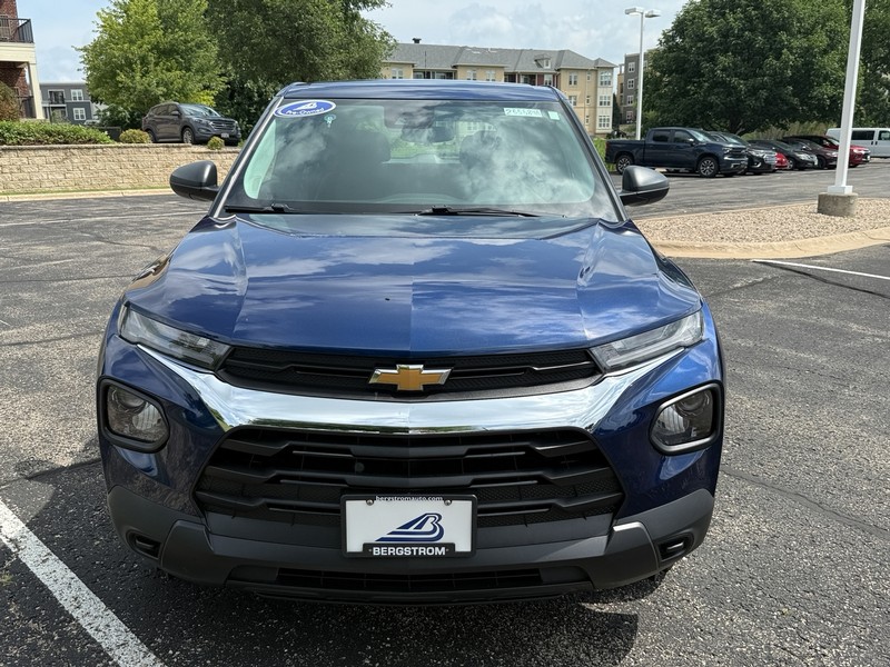 Chevrolet Trailblazer Vehicle Image 09