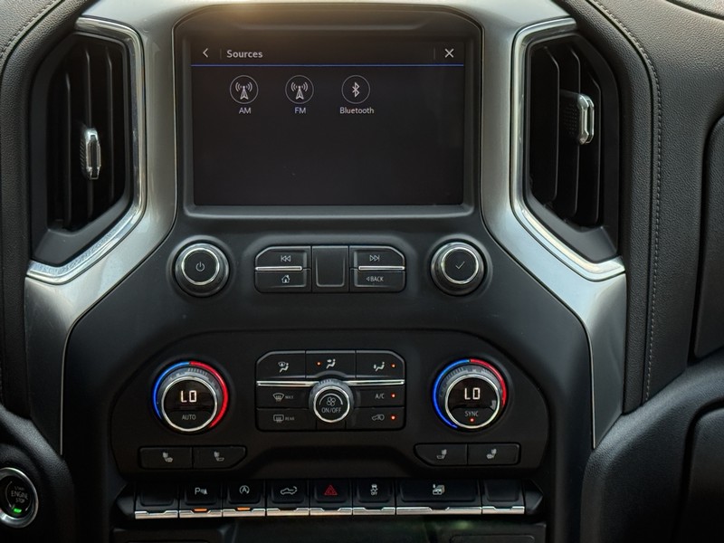 Chevrolet Silverado 1500 Vehicle Image 12