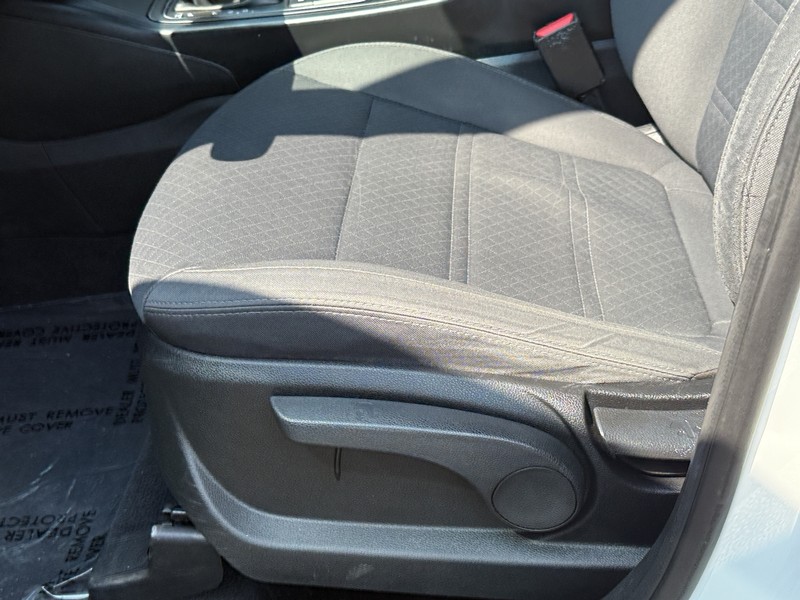 Kia Sorento Vehicle Image 21