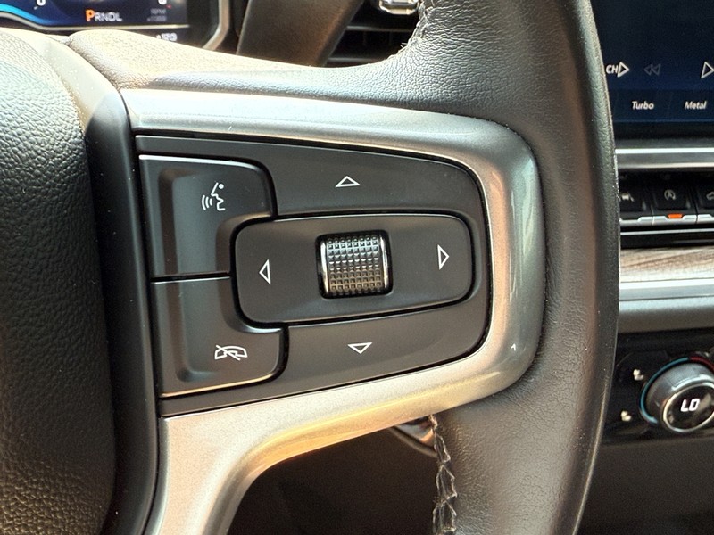 Chevrolet Silverado 1500 Vehicle Image 16