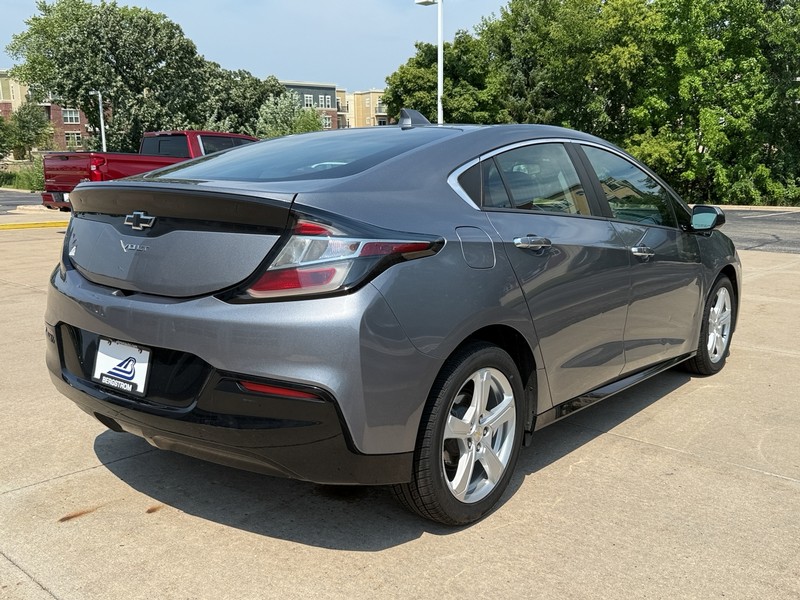 Chevrolet Volt Vehicle Image 03