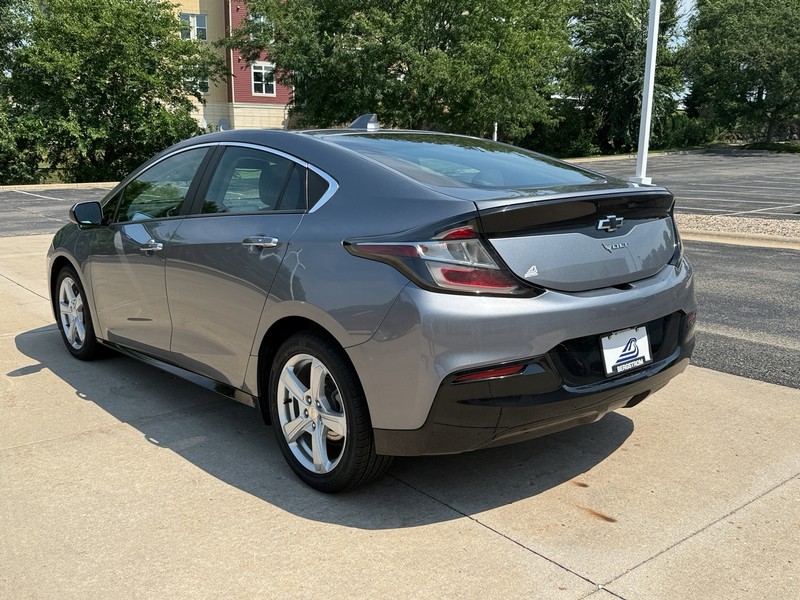 Chevrolet Volt Vehicle Image 06